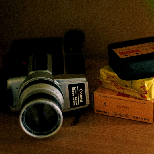 SUPER 8 FILM